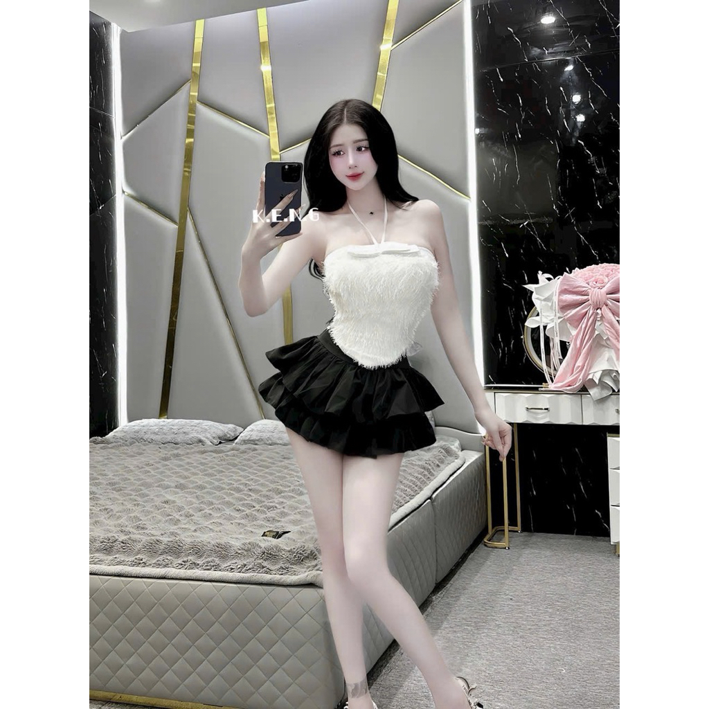 Set áo yếm lông đính nơ chân váy tầng xinh