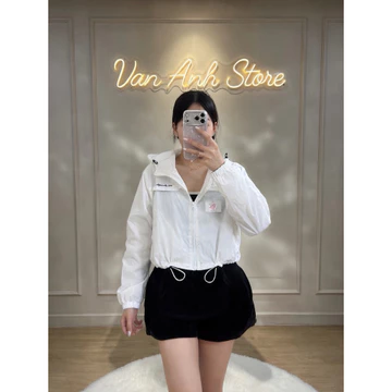Áo Khoác Dù Nhăn Form Croptop Nữ Thêu Gabvilla, áo khoác nữ form 35-60kg dài áo 43cm có túi trong Women Top Hot