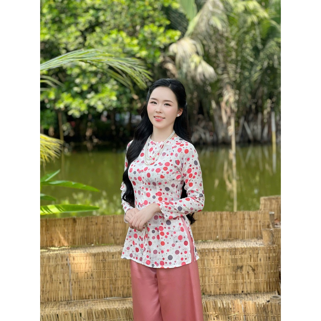Hân Nguyễn Áo Bà Ba - B.A187 - Áo Bà Ba Chấm Bi Ngọc Lam Cổ Tròn Dây Kéo Nút Nụ Bọc ( Quần Ngọc Trai )