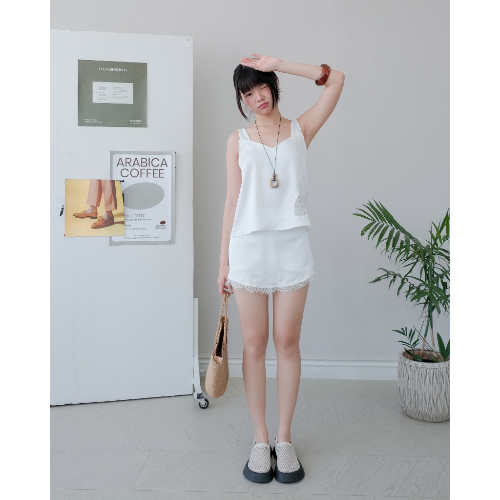 (BÁN LẺ) Set Nữ HAYUN Áo 2 Dây Bản To Và Chân Váy Chữ A Phối Ren SECODEE