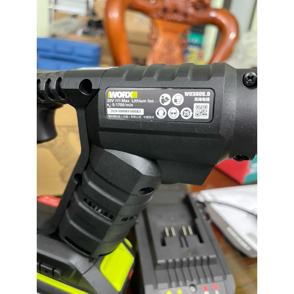 Máy khoan bê tông dùng pin WORX WU380S chính hãng