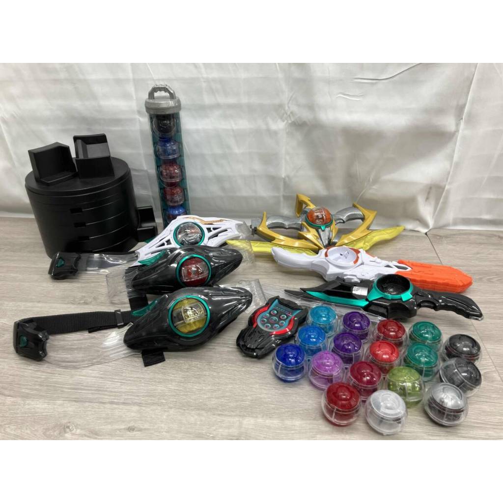 Đồ Chơi Siêu Nhân DX Zeztz Driver Kamen Rider Hàng Used Nobox