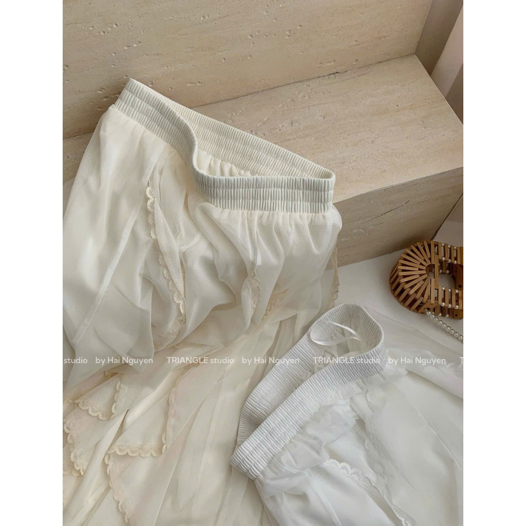 TRIANGLE - Gentle Skirt (Cân nhắc kỹ, return is not welcomed) - Chân váy gợn sóng viền ren Hàn Quốc dáng dài thanh lịch