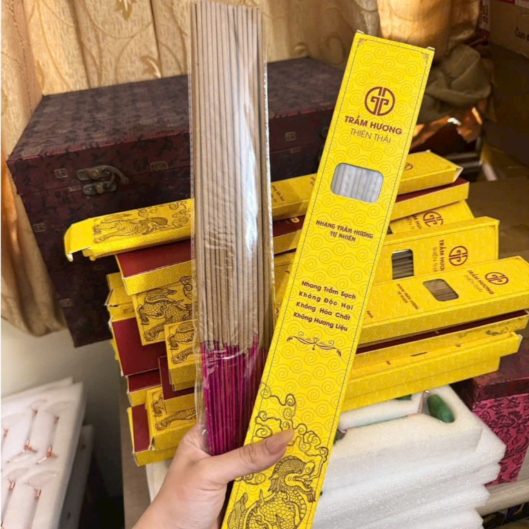 Nụ Trầm Hương Tự Nhiên - Tẩy Uế Không Gian, Nhang Trầm Hương Cao Cấp Mùi Hương Nhẹ Nhàng - Hộp 50 Nụ