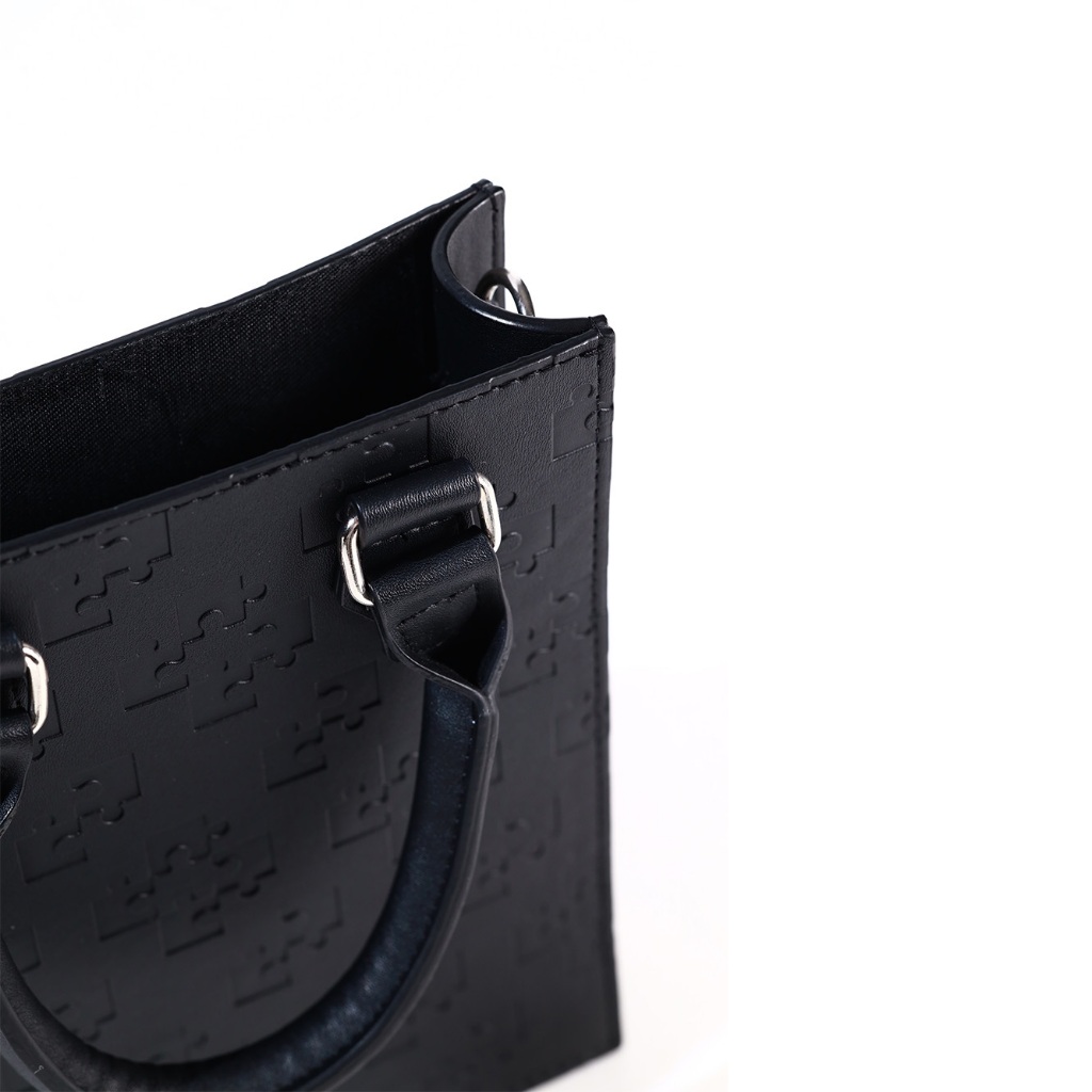 Túi Tote Sac Plat Monogram Nam Nữ Da PU Dập Chìm Form Đứng Đeo Vai Xách Tay | M MIDORI