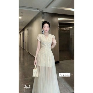Đầm maxi thời trang nữ chất ren hoa cao cấp kiểu cổ v viền nhún tay ngắn có phối tùng lưới phủ chân sang chảnh