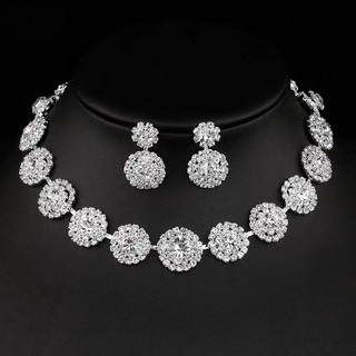 Bộ trang sức quý phái vòng cổ khuyên tai dự tiệc đính dá sang trọng phong cách nhẹ nhàng Larme accessories -BTS011