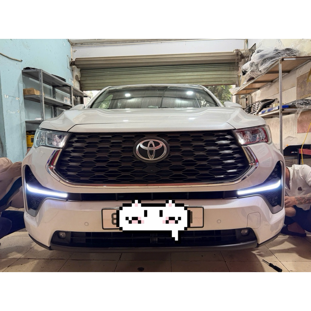 Đèn Gầm Trước Toyota Innova Cross 2023-2025 Lắp zin 100% Không Đục Khoét