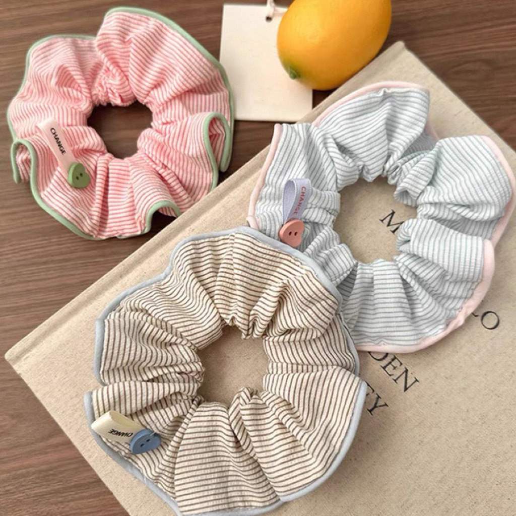 Dây buộc tóc vải nữ phong cách học viện retro đính nút cao cấp, bờm tóc thời trang hot trend dễ phối đồ