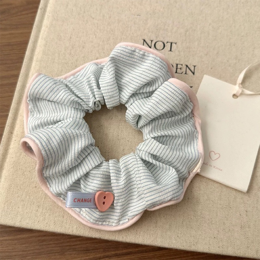 Dây buộc tóc vải nữ phong cách học viện retro đính nút cao cấp, bờm tóc thời trang hot trend dễ phối đồ