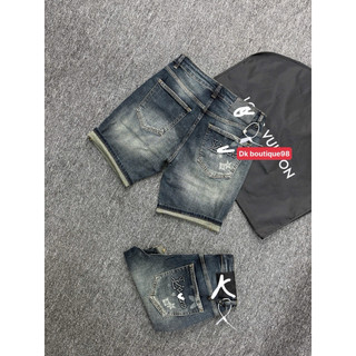 short jean nam màu xanh hoạ tiết cực đẹp,phom dáng chuẩn,vải jean dày mềm co giãn nhẹ hoạ tiết sắc nét