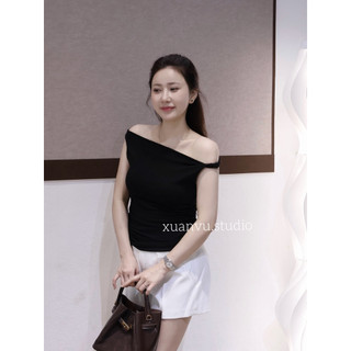 𝐏𝐡𝐢𝐞𝐧 𝐖𝐆𝐖𝐄 | (Sẵn) w8755 Áo Thun Trễ Soắn Vai Ôm Body Trơn