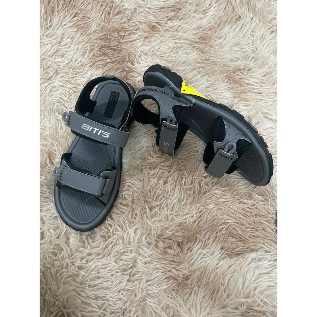 BRM001700 Bitis Gồm Đen và Xám