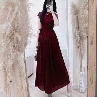 Set váy thun ướt áo kiểu lệch vai vạt nhọn bông hoa eo chân váy dáng dài xoè sang trọng hợp các buổi tiệc