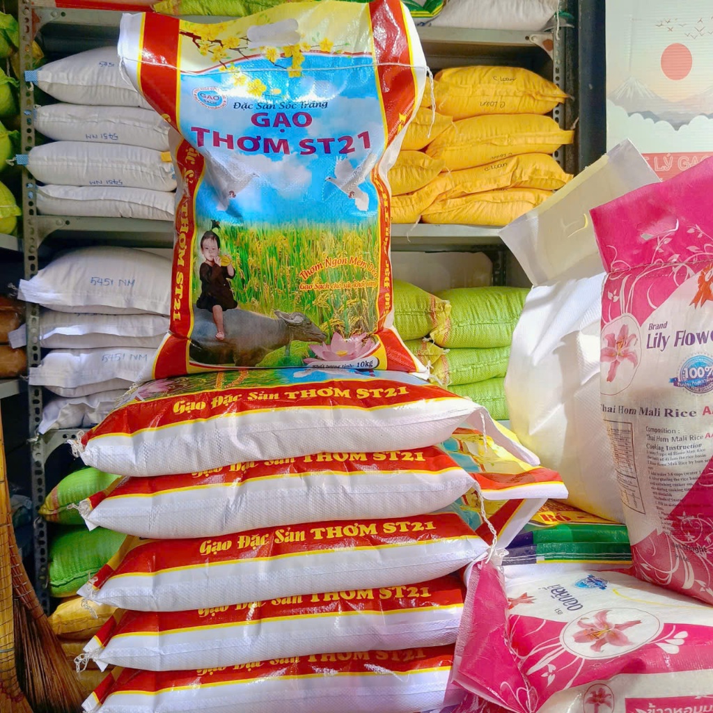 Gạo Thơm ST21 ( Xát Mộc ) không đánh bóng, hạt đục, DẺO VỪA, MỀM, THƠM - không chất tạo mùi, không chống mọt
