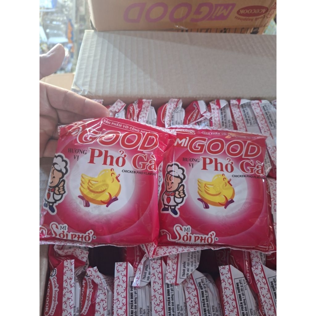 Hảo Hảo gà con  sợi phở Thơm ngon tới sợi cuối cùng !!!
