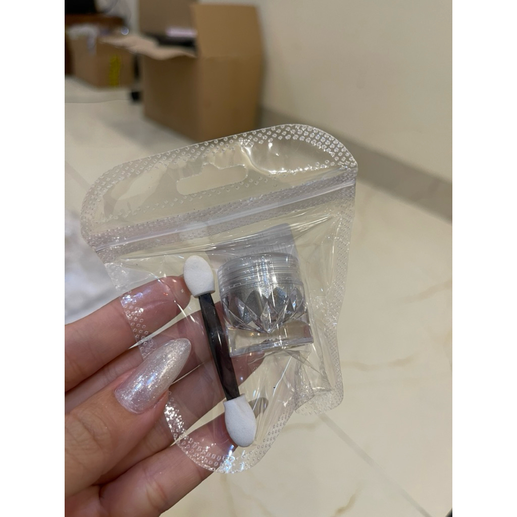 Bột tráng gương bạc (Chrome silver nail powder) -Linh Bùi)