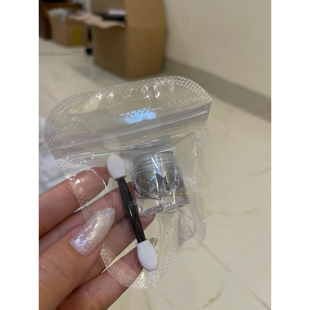 Bột tráng gương bạc (Chrome silver nail powder) -Linh Bùi)