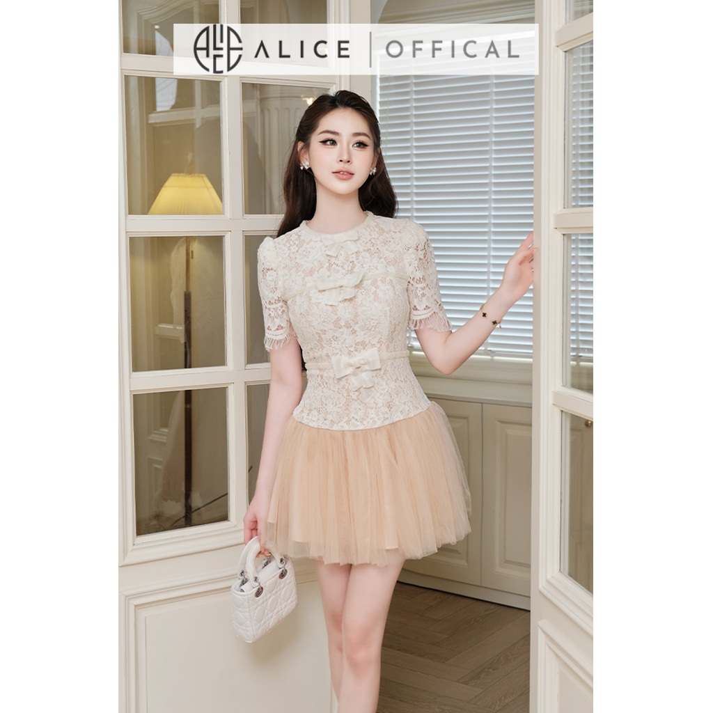 Váy Ren Dự Tiệc Cao Cấp Alice Dáng Ngắn, Đầm Đính Nơ Ngực Phối Tùng Lưới Bồng Bềnh V1459