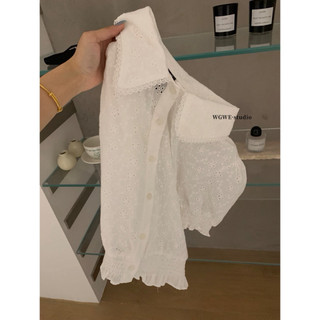 𝐏𝐡𝐢𝐞𝐧 𝐖𝐆𝐖𝐄 | (Sẵn) w9187 Áo Sơ Mi Thêu Chỉ Trắng Hình Hoa Nhỏ Cổ Bẻ Cộc Tay