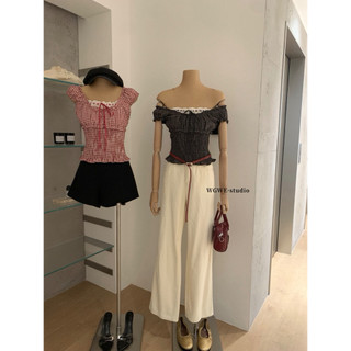 𝐏𝐡𝐢𝐞𝐧 𝐖𝐆𝐖𝐄 | (Sẵn) w9096 Áo Kiểu Trễ Vai Bo Chun Nhỏ Hoạ Tiết Kẻ Caro