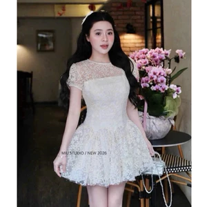 Váy xoè cổ tròn tay ngắn phối lưới cao cấp sang chảnh,Đầm ren hoa nổi 2 lớp thiết kế dáng ngắn phù hợp đi hẹn hò đi cafe