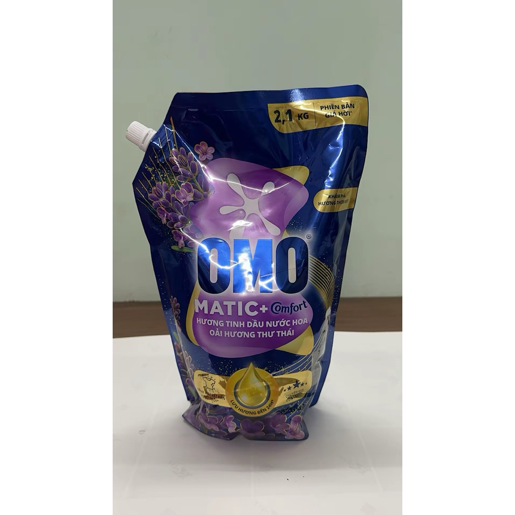 Nước giặt OMO + COMFORT  2,1 kg
