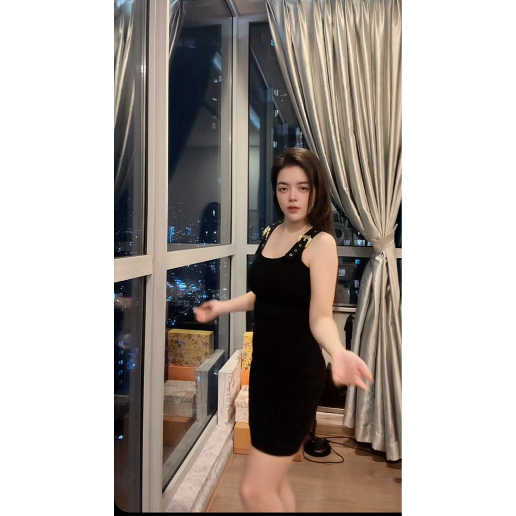 Đầm ôm body Versace đen nhiều kiểu
