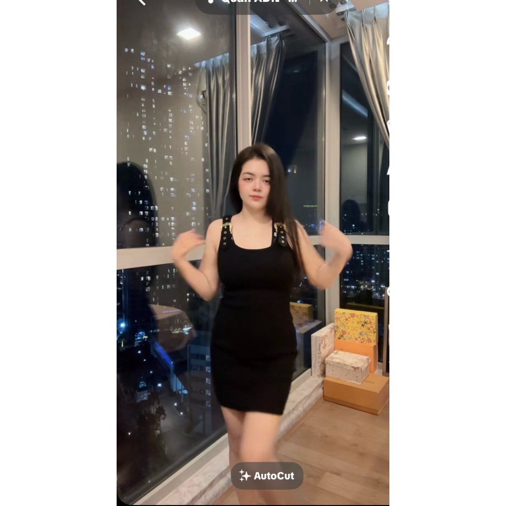 Đầm ôm body Versace đen nhiều kiểu