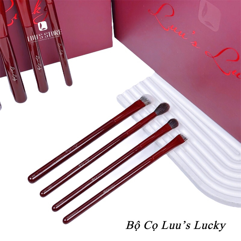 Bộ cọ trang điểm gồm 11 chiếc/bộ, nhãn hiệu: Luu's Lucky, Chất liệu: sợi tổng hợp, vỏ đồng, tay cầm gỗ | BigBuy360 - bigbuy360.vn