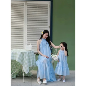 Váy bé gái maxi dáng suông tầng đầm cổ yếm tiểu thư bay bổng phong cách Hàn Quốc mẹ và bé