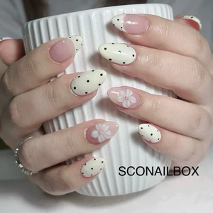 NAIL BOX NGẮN CHẤM BI HOA NẶN BASIC