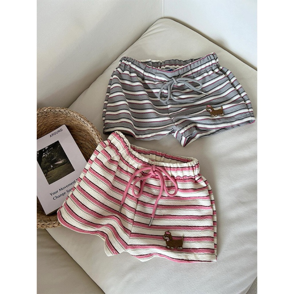 Quần Short Nữ Kẻ Sọc Phối Nơ Hồng – Quần Mặc Nhà Lưng Thun Co Giãn Dáng Xinh Dễ Thương