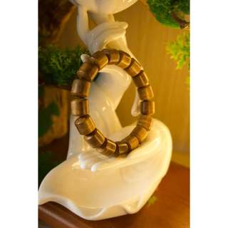 Vòng tay trầm hương thống lu “Minh Trí Tài Lộc” TRACY GIFTS, tuổi trầm 10 năm, phong thủy bình an
