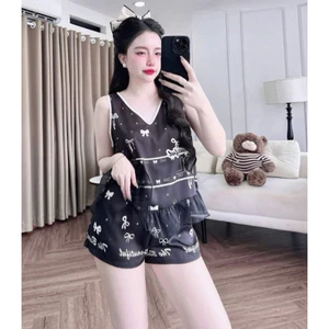 Bộ đùi mặc nhà cổ tim vải Latin thoáng mát