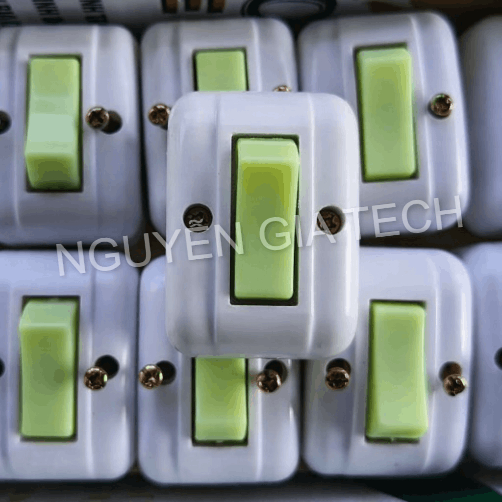 🧨 SẬP SÀN 🧨 COMBO 10 CÔNG TẮC 2 - 3 CỰC