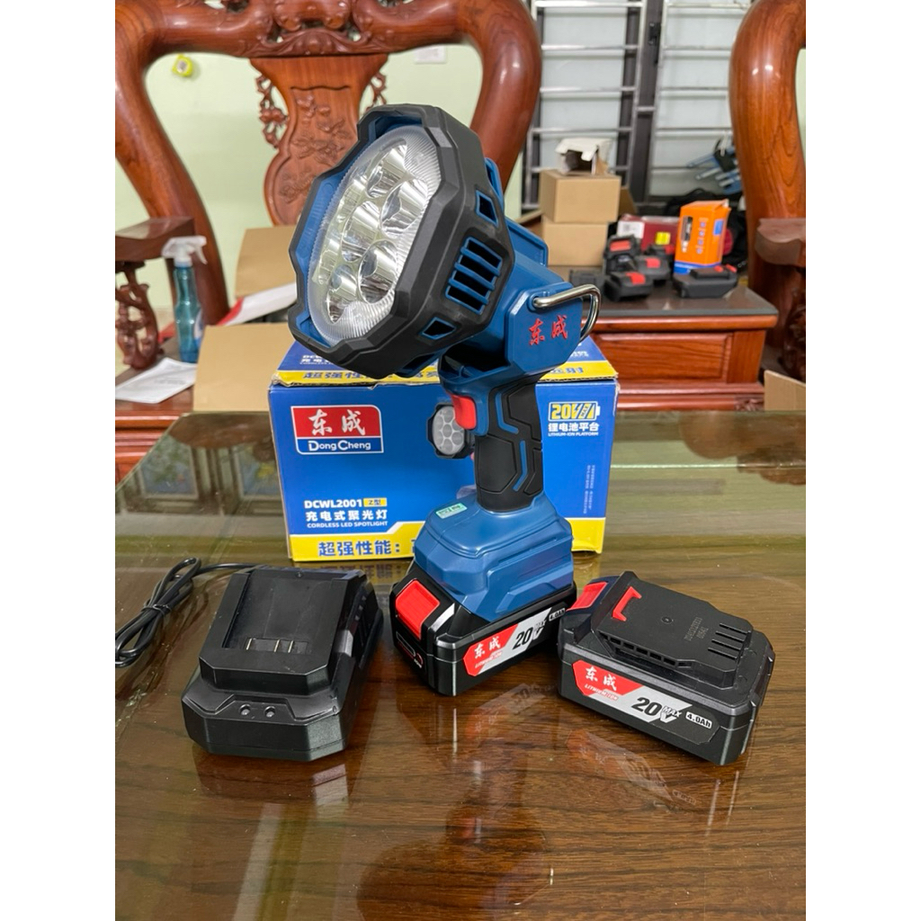 Đèn dùng pin Dongcheng 20V DCML2001 chính hãng