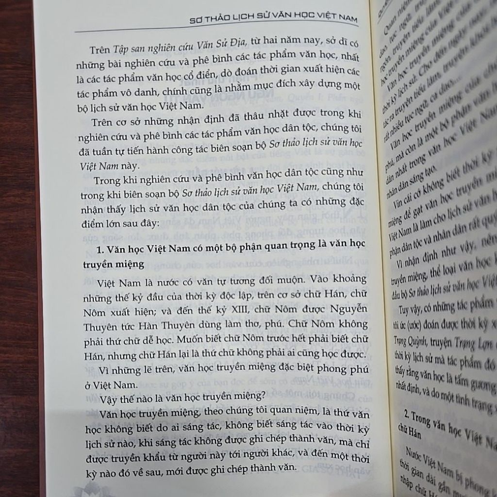 Sách - Sơ thảo Lịch sử văn học Việt Nam (Bộ 5 tập)