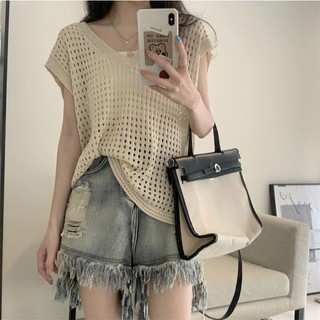 Áo Lưới Dệt Kim 3 Lỗ Cánh Dơi Cổ V Form Dáng Rộng Phong Cách Hàn Quốc, Áo Đi Biển Mùa Hè Năng Động Siêu Xinh