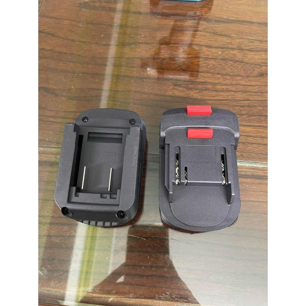Đế chuyển đổi Cho Máy Makita sang dùng pin Dongcheng