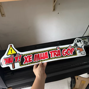 CHÚ Ý XE MUA TRẢ GÓP. Dòng chữ cảnh báo dán đuôi xe ô tô, cửa xe, mui xe vui nhộn dễ thương thú vị. Decal chống nước