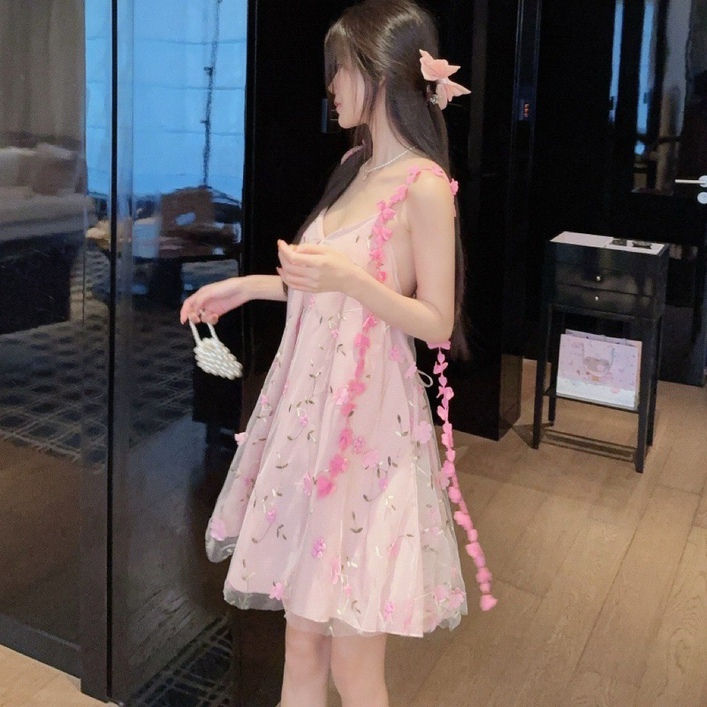Váy Ngủ Phối Voan Tơ Hoa Nhí Dáng Xòe Công Chúa Sang Trọng Quý Phái