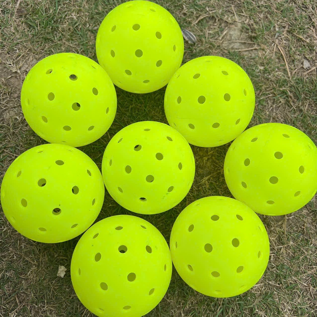 Bóng Pickleball 48 lỗ cao cấp,chuẩn thi đấu với độ bền cao,đường bay ổn định/ dễ dàng kiểm soát bóng