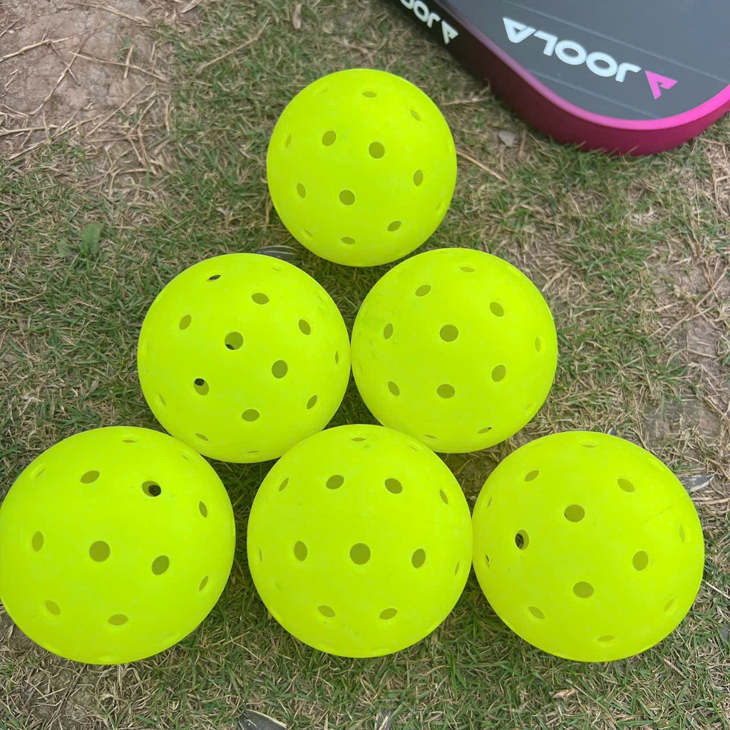 Bóng Pickleball 48 lỗ cao cấp,chuẩn thi đấu với độ bền cao,đường bay ổn định/ dễ dàng kiểm soát bóng