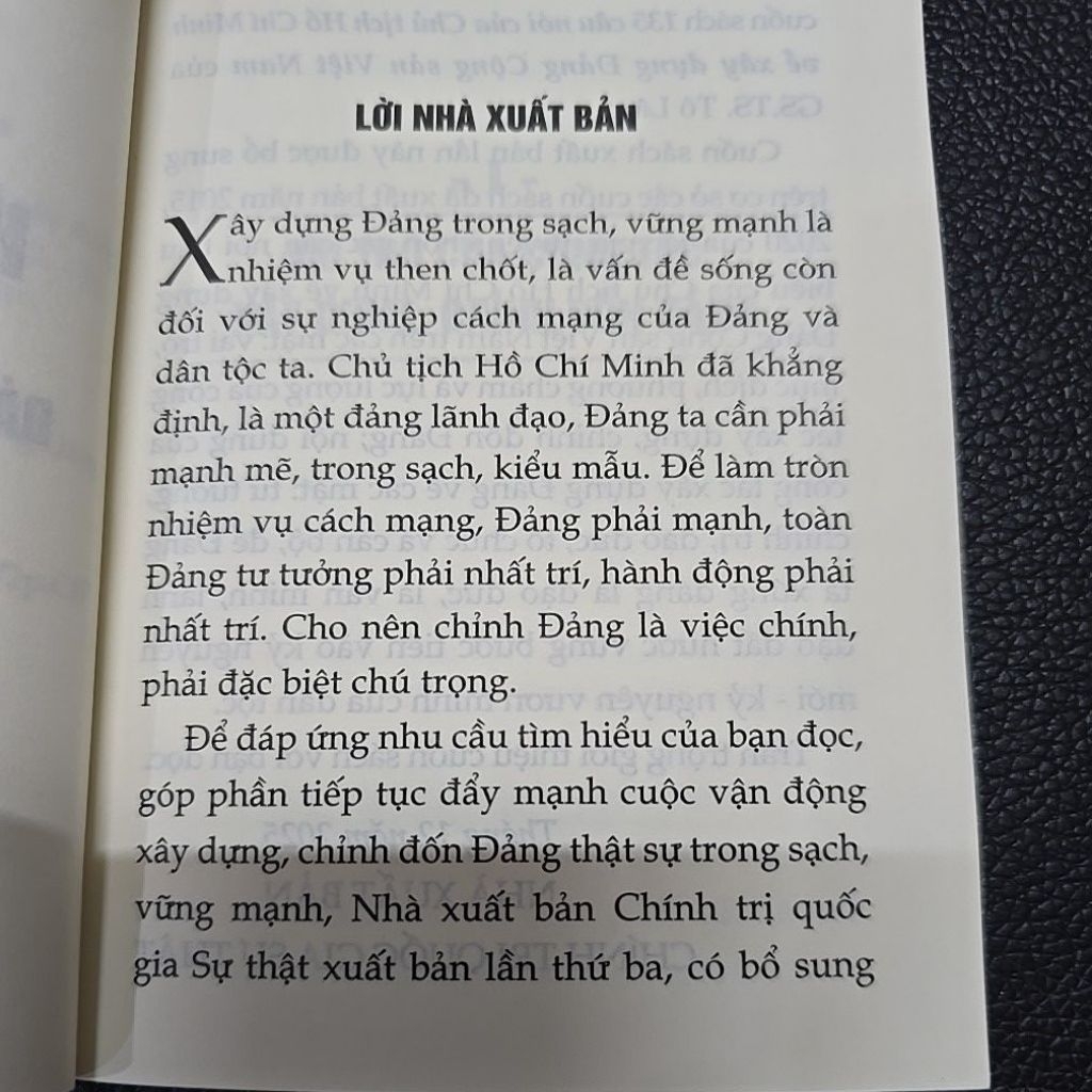 Sách - 135 câu nói của Chủ tịch Hồ Chí Minh về xây dựng Đảng Cộng sản Việt Nam (Xuất bản lần thứ ba, có bổ sung)
