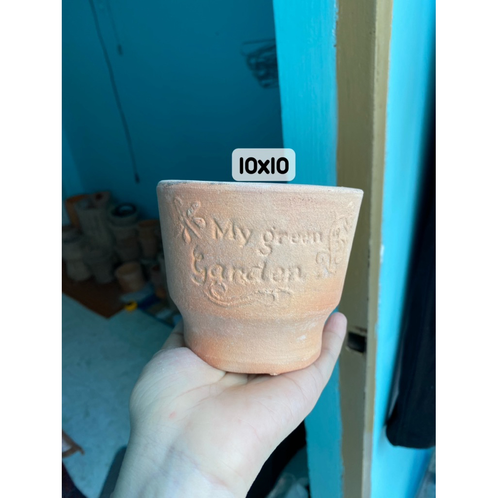 Chậu logo chữ đỏ 10x10cm-Đất Nung-VUONCOCHAU tặng kèm lót chậu