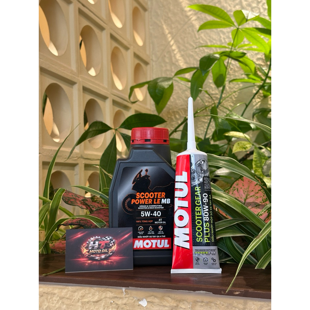 Combo Dầu nhớt xe tay ga Motul Scooter Power LE 4T 5W40 0.8L và Dầu hộp số xe tay ga SCOOTER GEAR PLUS 80W90 120ML