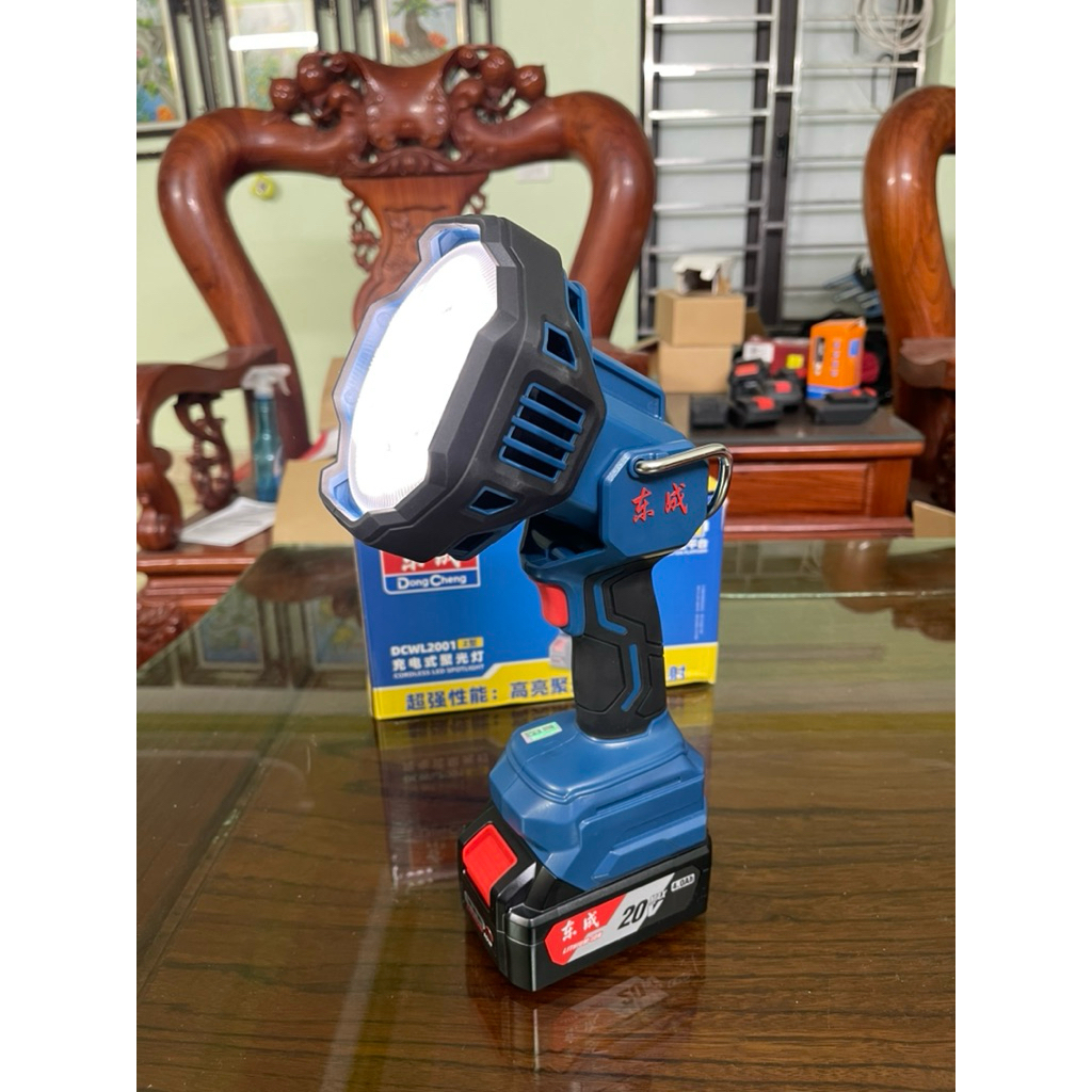 Đèn dùng pin Dongcheng 20V DCML2001 chính hãng