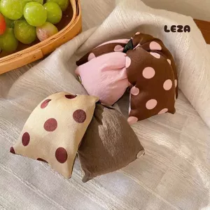 LEZA - Kẹp Tóc Càng Cua Tam Giác Phao Nhồi Bông 13cm Hai Màu Chấm Bi Mẫu Mới Phong Cách Cá Tính Trẻ Trung