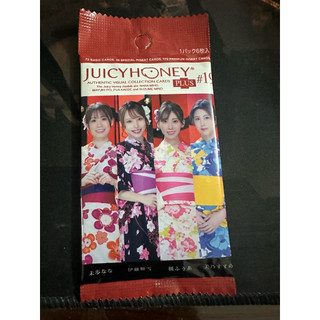 AVC JUICY HONEY PLUS #19 (01 gói gồm 06 thẻ_Cơ hội có thẻ chữ ký, mảnh áo).